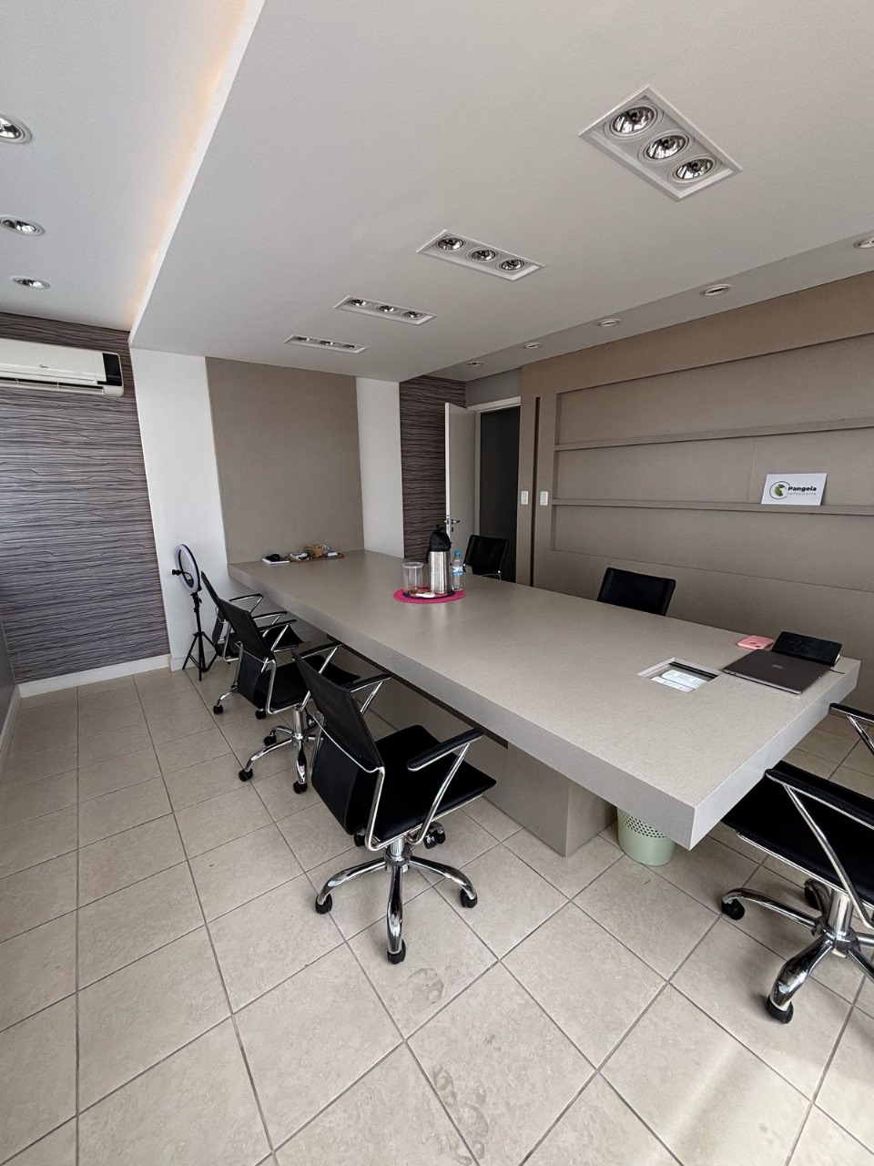 WhatsApp Image 2025-03-12 at 16.11.59 (1)