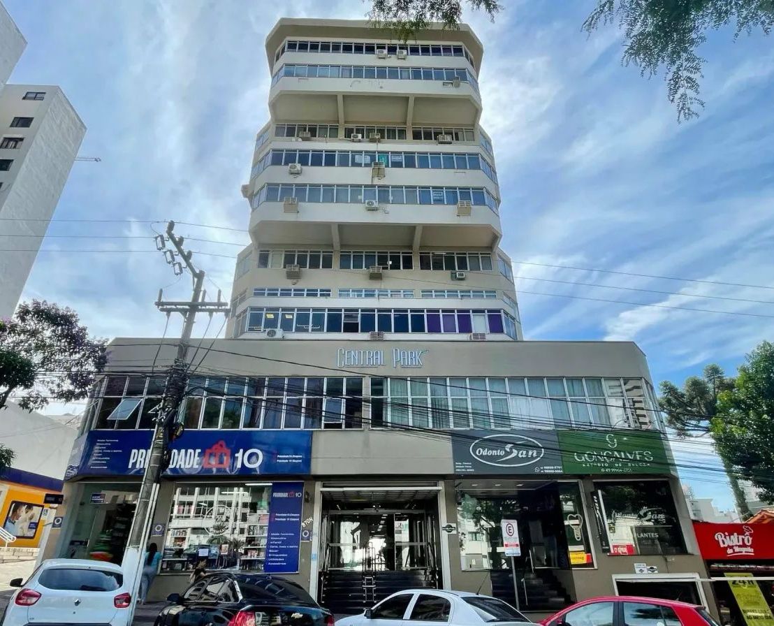 WhatsApp Image 2025-03-12 at 16.12.01 (3)